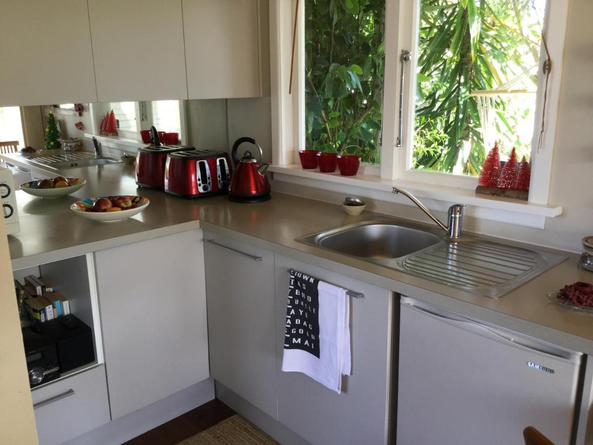 Sundari Retreat Bed & Breakfast Otaki Exterior foto